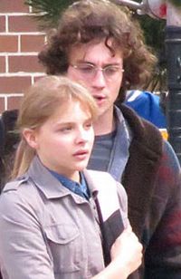 Chole Moretz e Aaron Johson 