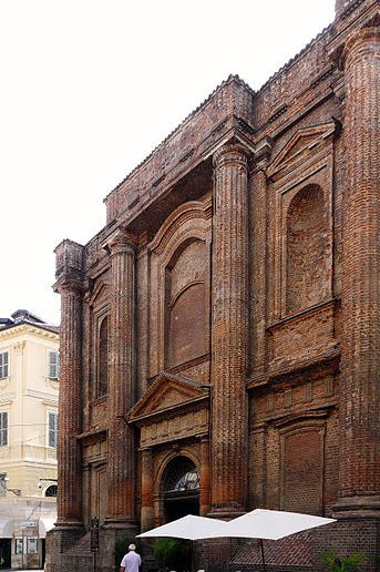La chiesa di Santa Croce a Casale Monferrato