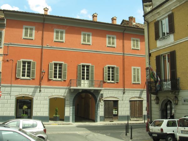 Serravalle_Palazzo_Grillo - I