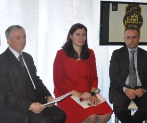 Carlo Gabetti, Presidente del Consorzio di Tutela della Razza Piemontese; Emanuela Rovere, Direttore Marketing McDonald’s Italia; Marcello Gatto di Coldiretti Piemonte