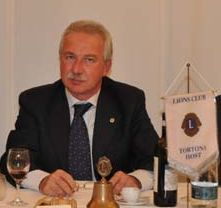 Un'altra immagine di Bottazzi quando era presidente del Lions