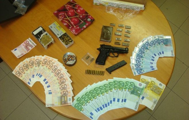 Il materiale sequestrato 