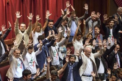 parlamento bagarre I