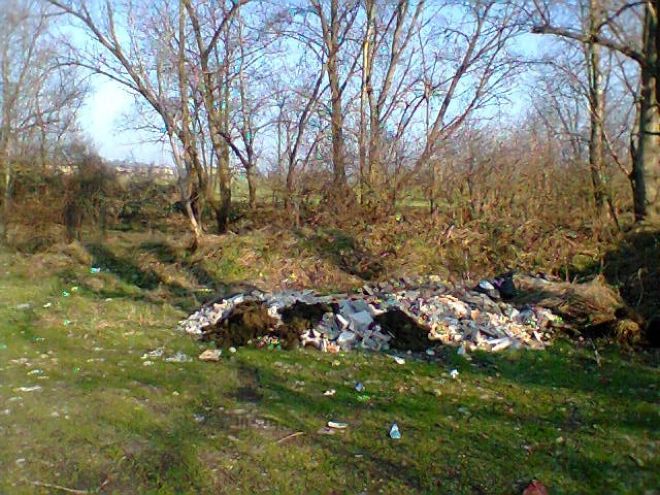La piccola discarica abusiva