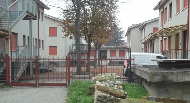 Il nuovo ingresso della scuola media