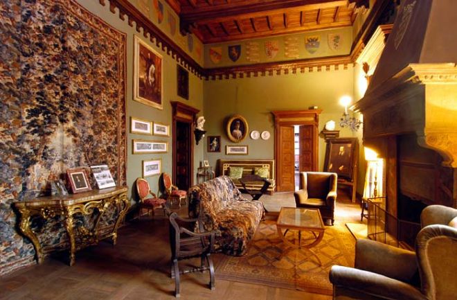 Un interno del castello di Piovera
