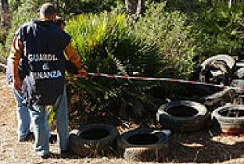 finanza -discarica 2I