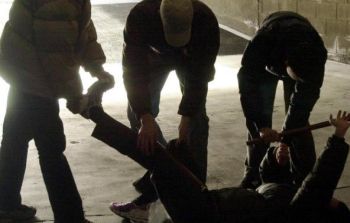 ladro aggredito gente - Q