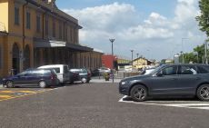 PARCHEGGI STAZ - e003