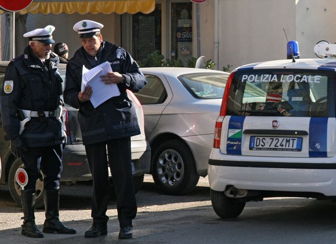 vigili urbani multe - G