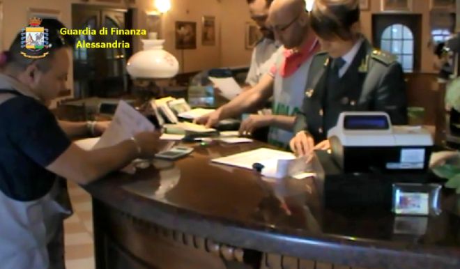 I controlli degli scontrini al bar