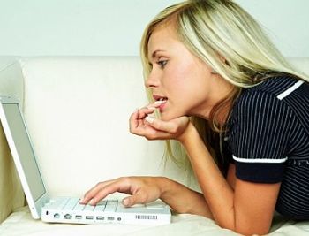 modella computer pc - Q