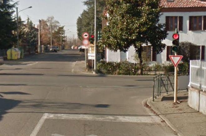 Il semaforo di via Balustra