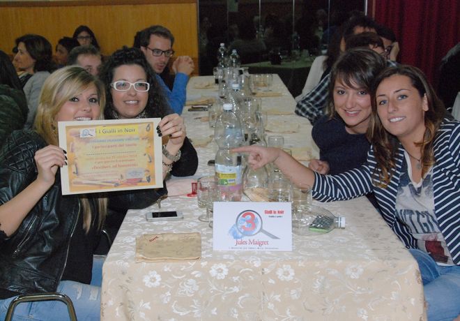 LE RAGAZZE DETECTIVE CHE HANNO SCOPERTO L'ASSASSINO