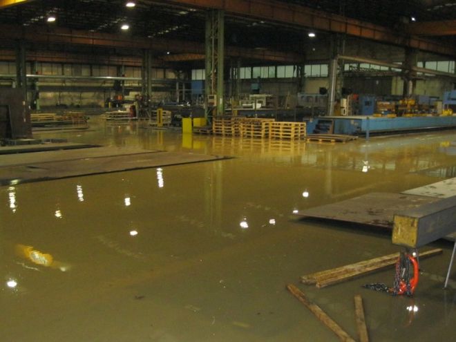 azienda invasa dall'acqua - L