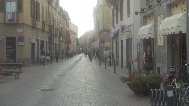 Desolazione in via Emilia nord
