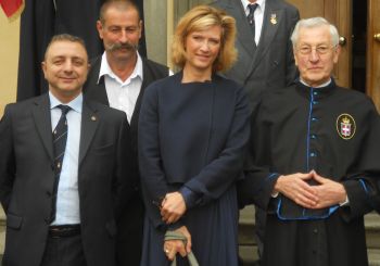 monarchici - Q