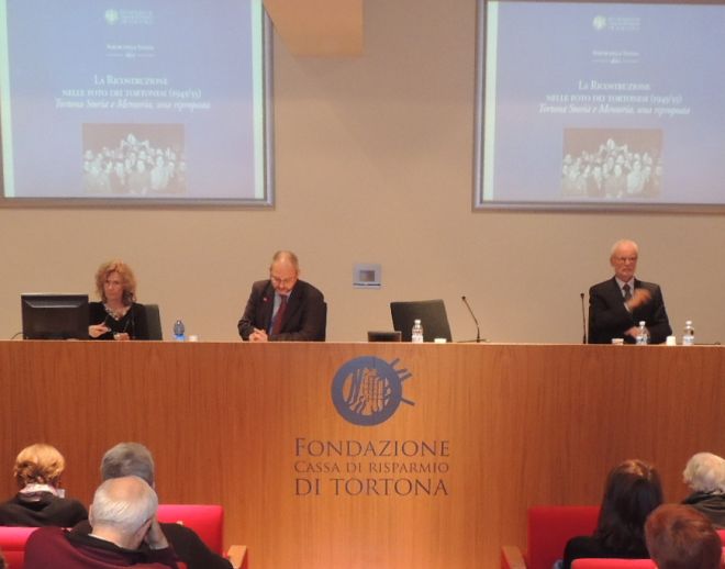 Il tavolo dei relatori