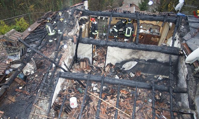 vigili fuoco tetto 3L