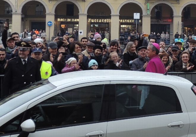 L'arrivo del vescovo