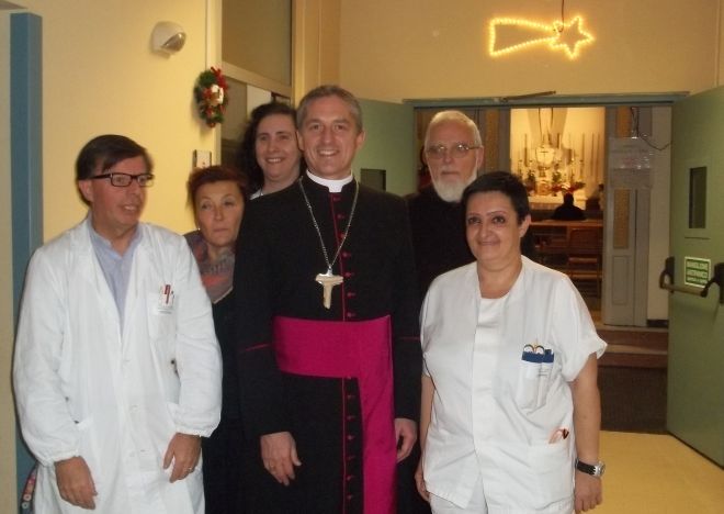 Con il personale della Medicina