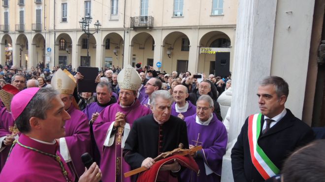 La consegna  della croce