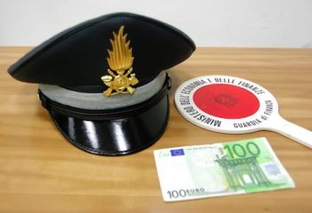 finanza 100 euro - Q