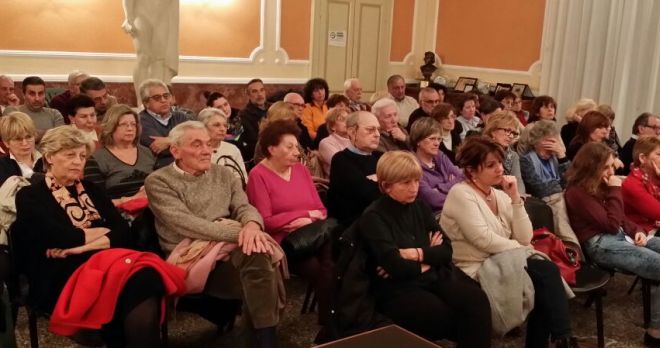 Il pubblico rpesente