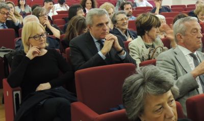 Parte del pubblico col presidente della Fondazione Dante Davio