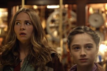 Britt Robertson e Raffley Cassidy