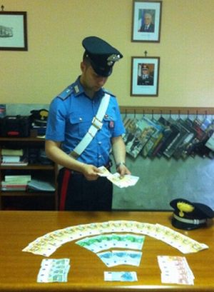 I soldi falsi sequestrati