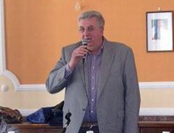 Il sindaco di Sale Andrea Pistone