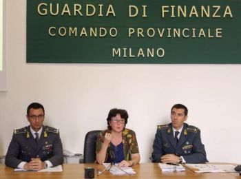 Un momento della conferenza stampa in cui è stata resa nota l'operazione