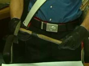 Il martello con cui il marocchino ha tentato di uccidere l'italiano