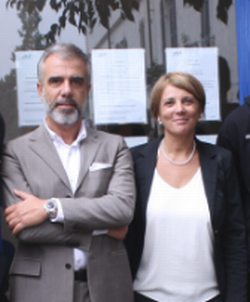 Il sindaco Gianluca Bardone con Sabrina Castellano responsabile dell'agenzia 
