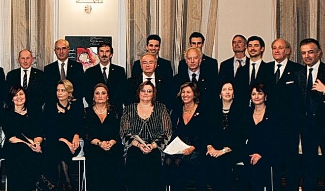 Lions valenza adamas