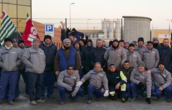 Alcuni lavoratori della Boero di Tortona