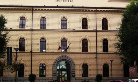 Il Comune di Tortona vuole recuperare i 630 mila euro del Mef dai dipedenti che però non vogliono