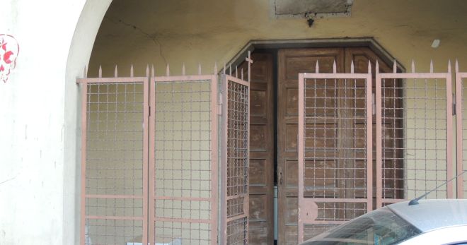 Ecco da dove si entra nell'edificio