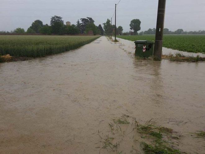 La strada allagata