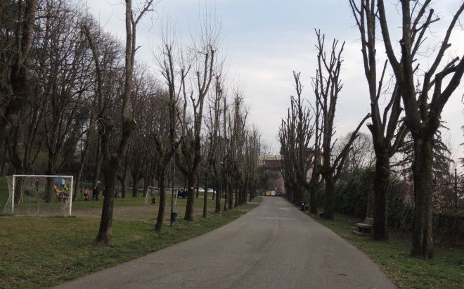 Controlli e sicurezza: a Tortona oltre le cacche dei cani c’è anche il Parco del Castello