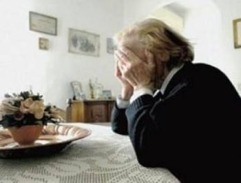 Donna bulgara residente a Napoli truffa un’anziana di Ovada spacciandosi per una sua vecchia amica