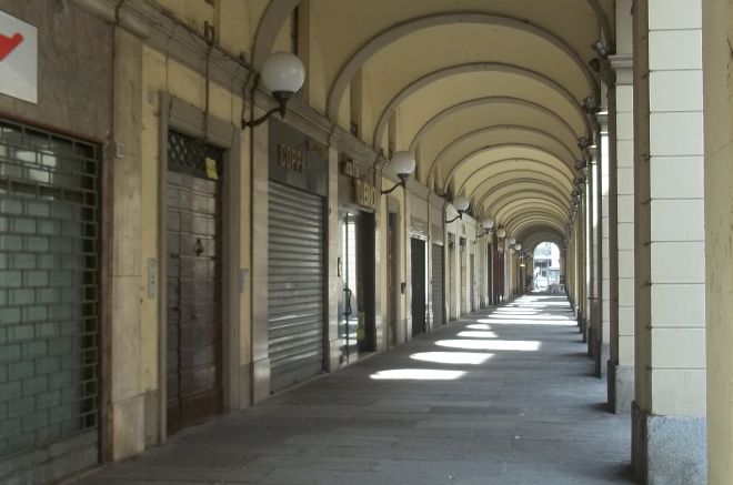 Cittadini vessati dalle tasse e Comune che non fa nulla per l’economia, quale futuro per Tortona?