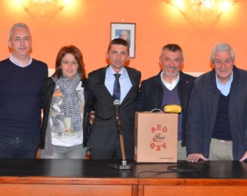 A Sale consegnati  defibrillatori e offerte benefiche