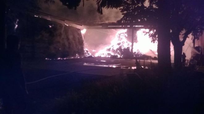 Le immagini dell’incendio di Castelnuovo Scrivia riprese dal nostro lettore, Tommaso Pamparana