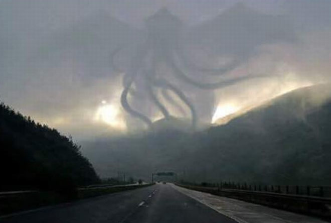 Fenomeno naturale sull’ A/26, scherzi dell’obiettivo o alieni?