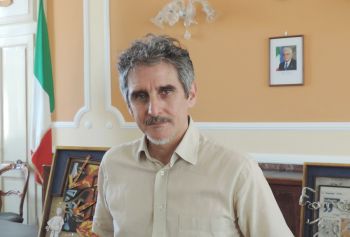 Giovedì a Sale si inaugura la mostra di Fabrizio Falchetto “Nutrire lo spirito – visioni artistiche tra poesia e realtà”