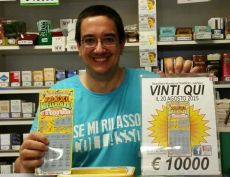 A Gavi un cliente compra un gratta e vinci da 20 euro e ne vince 10 mila