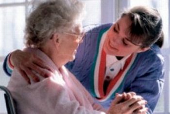 Anziani e casa, più facile la convivenza con domotica e agevolazioni fiscali