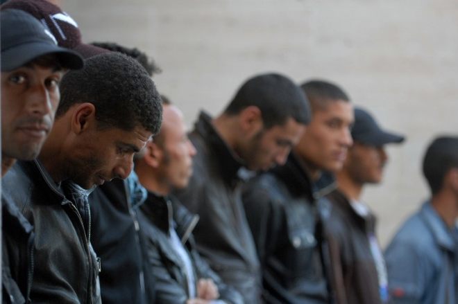 La Regione approva il Piano di accoglienza per i profughi fino al 2020 e chiede aiuto ai Comuni